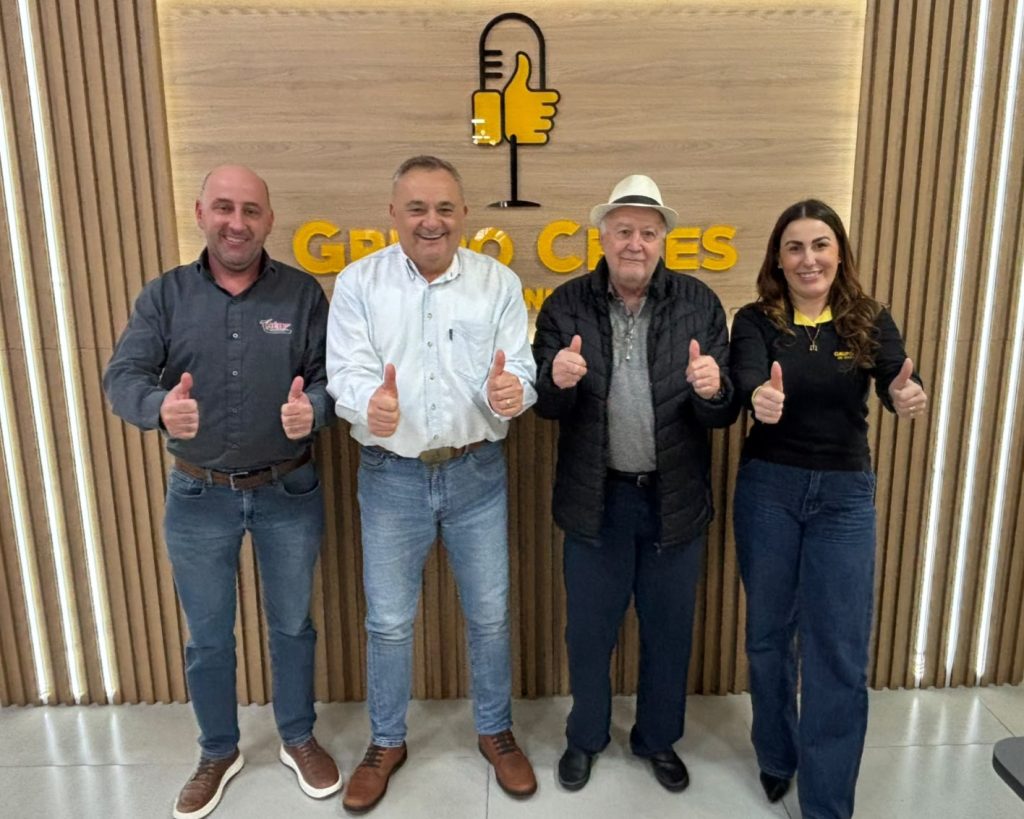 Théo Transportes completa 25 anos e destaca trajetória no Bom Dia Amigos