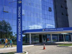Fila de espera do INSS cai para 1,2 milhão de requerimentos