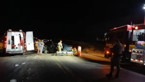Motorista fica ferido após colisão entre carro e caminhão na BR-386 em Soledade