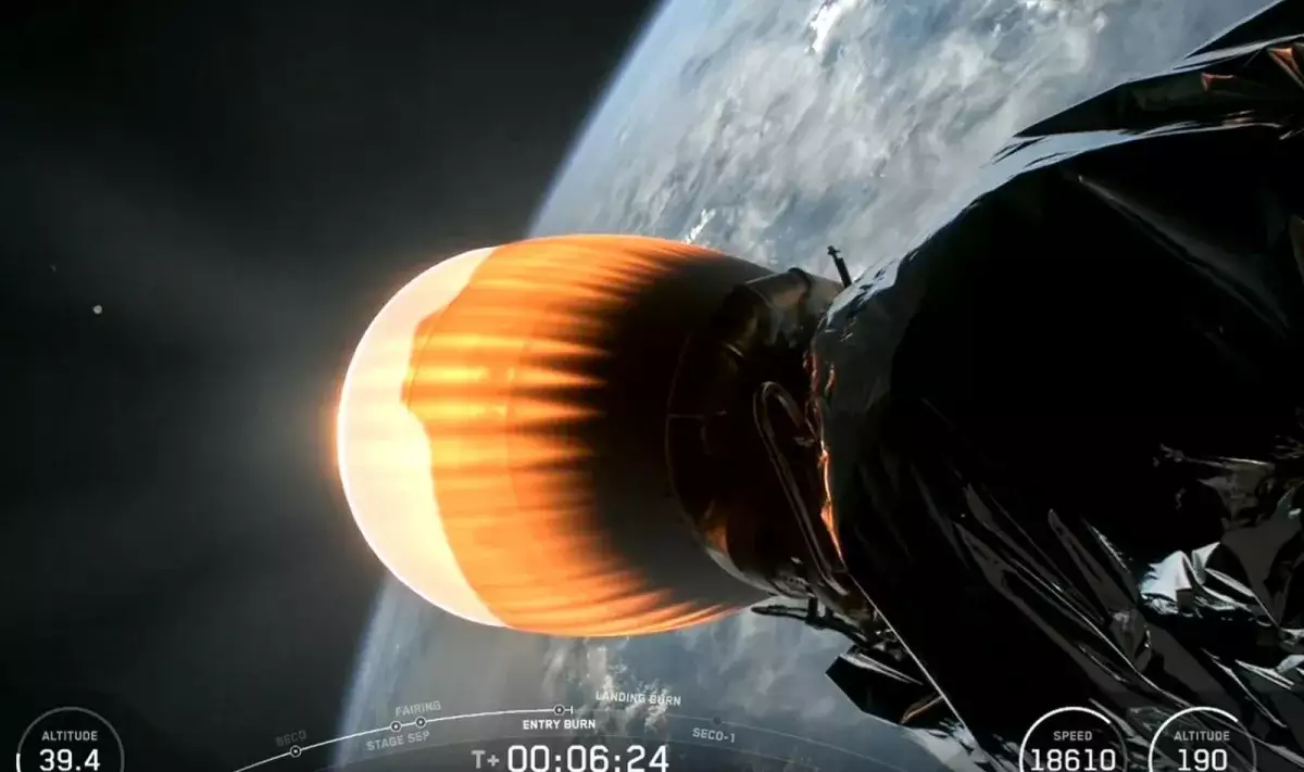 Nasa lança telescópio do tamanho de um ônibus para desvendar matéria escura