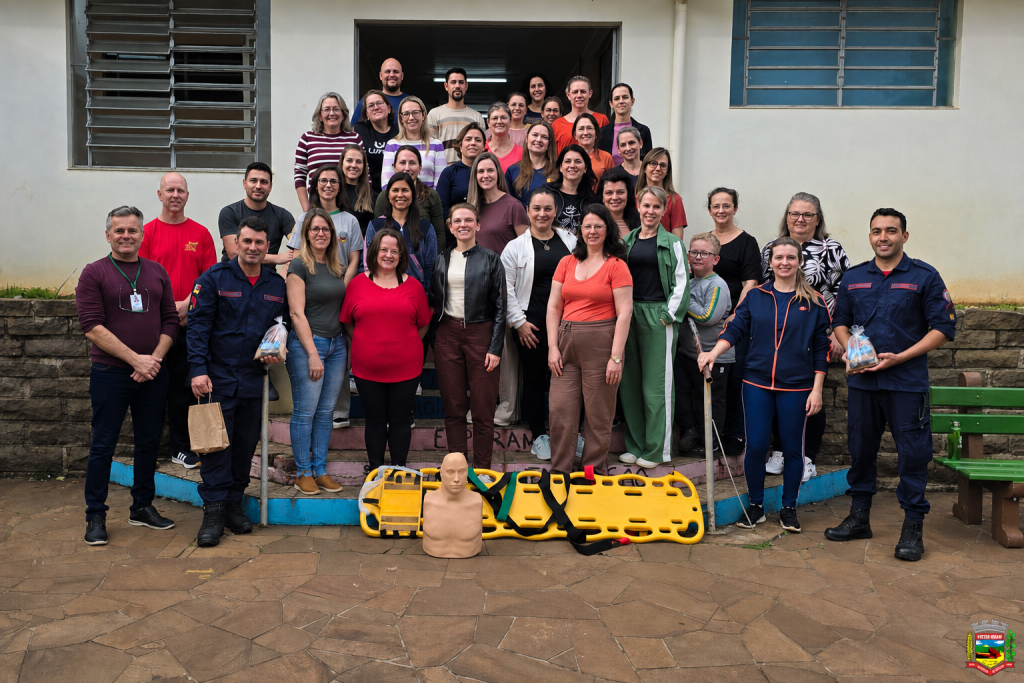 Professores da Rede Municipal participam do Curso de Brigadista Nível Intermediário ministrado pelo Corpo de Bombeiros
