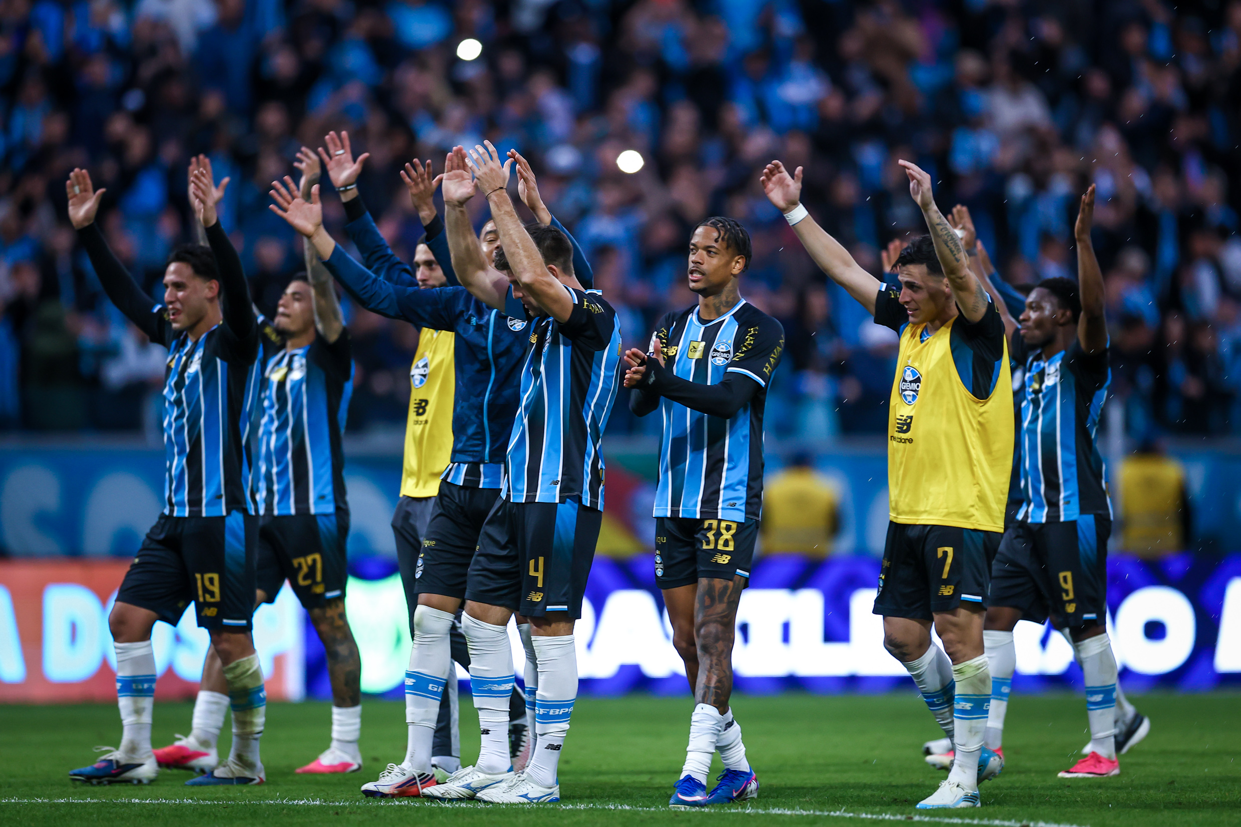 Grêmio vence o São Paulo de virada; saiba os próximos jogos
