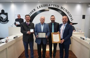 Cotrijal recebe Medalha do Mérito Comunitário em Soledade
