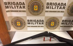 Homem é preso por porte irregular de arma de fogo e receptação em Carazinho
