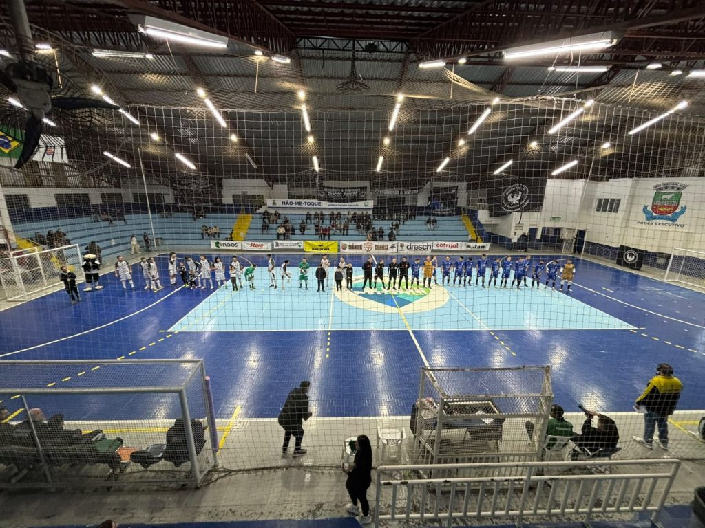 Russo Preto goleia UFSM por 9 a 4 pela Série Ouro de Futsal