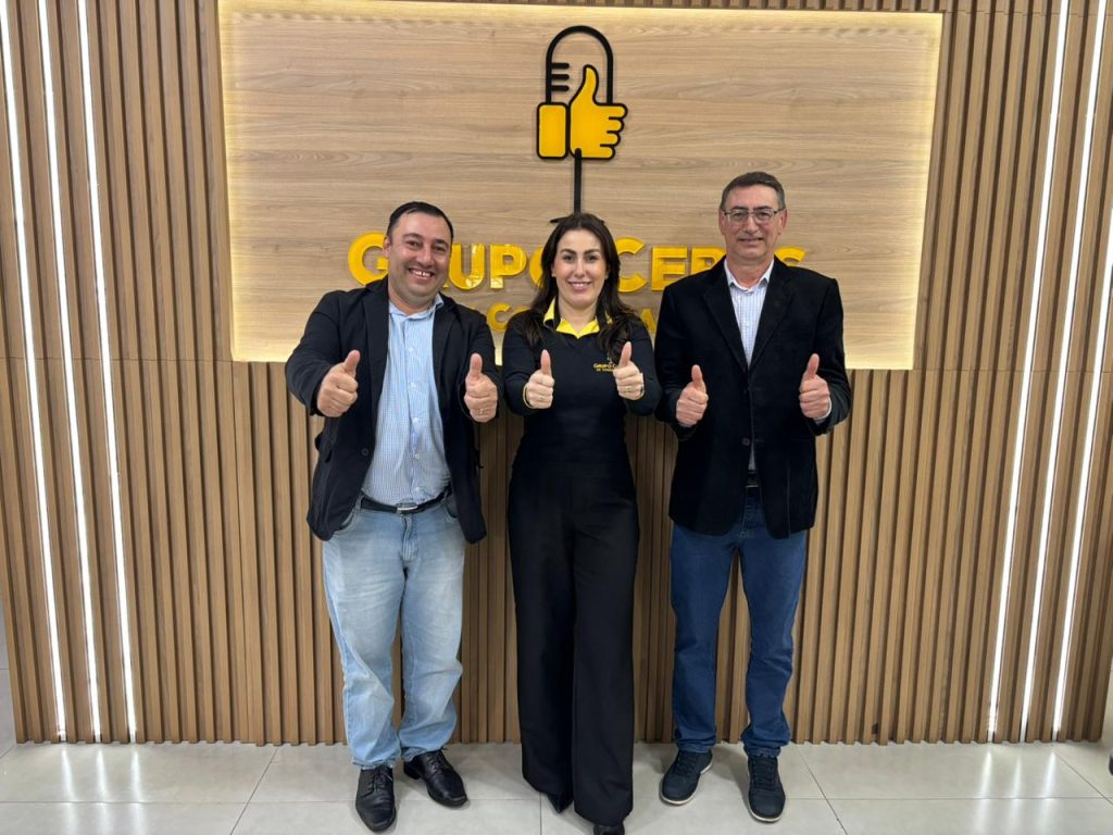 Vereadores Edson e Maikon participam como convidados do Bom Dia Amigos