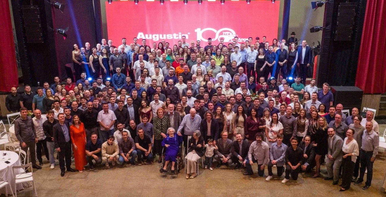 Augustin completa 100 anos com trajetória de mais de seis décadas ao lado da Massey Ferguson