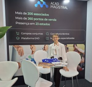 Farmácia Santa Júlia Billiart representa Não-Me-Toque no ConectAção 2026, em Campinas
