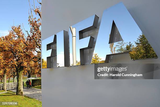 Grandes ligas europeias pressionam por reforma na governança da Fifa