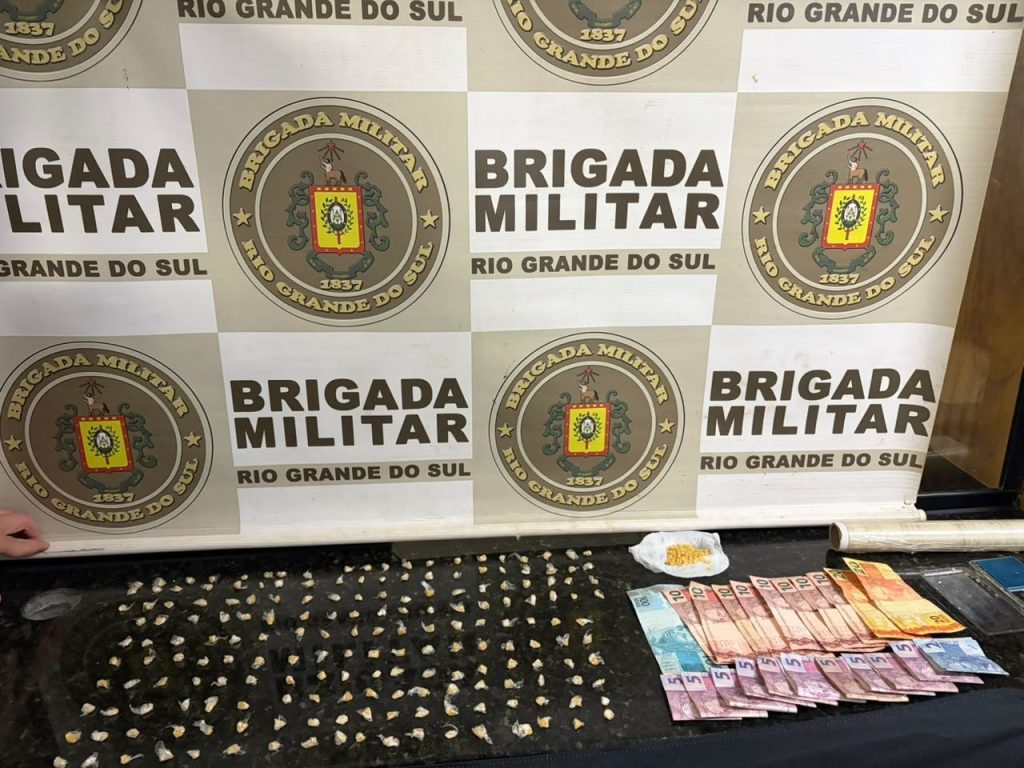 Homem é preso por tráfico de drogas no bairro Princesa em Carazinho