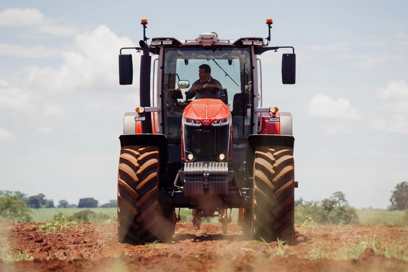Transmissão CVT eleva eficiência operacional e amplia produtividade no campo