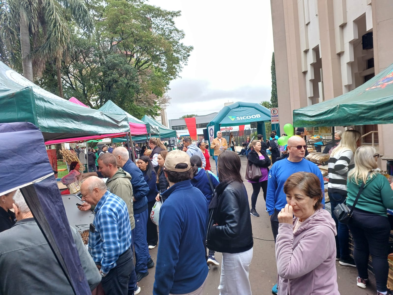 Comunidade prestigia Feira da Primavera de Carazinho