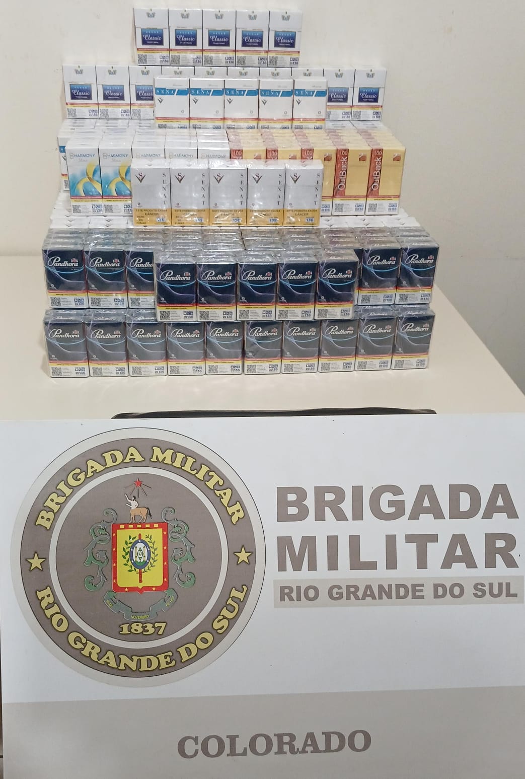 Homem é detido com carga de cigarros durante abordagem em Colorado