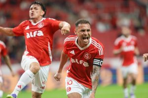 Inter vence o Botafogo por 3 a 0 no Beira-Rio e sai da zona de rebaixamento