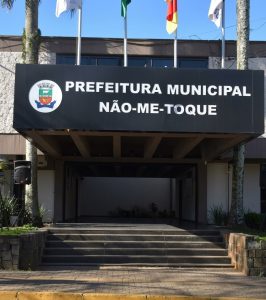Prefeitura de Não-Me-Toque recebe inscrições para seleção de profissionais da educação