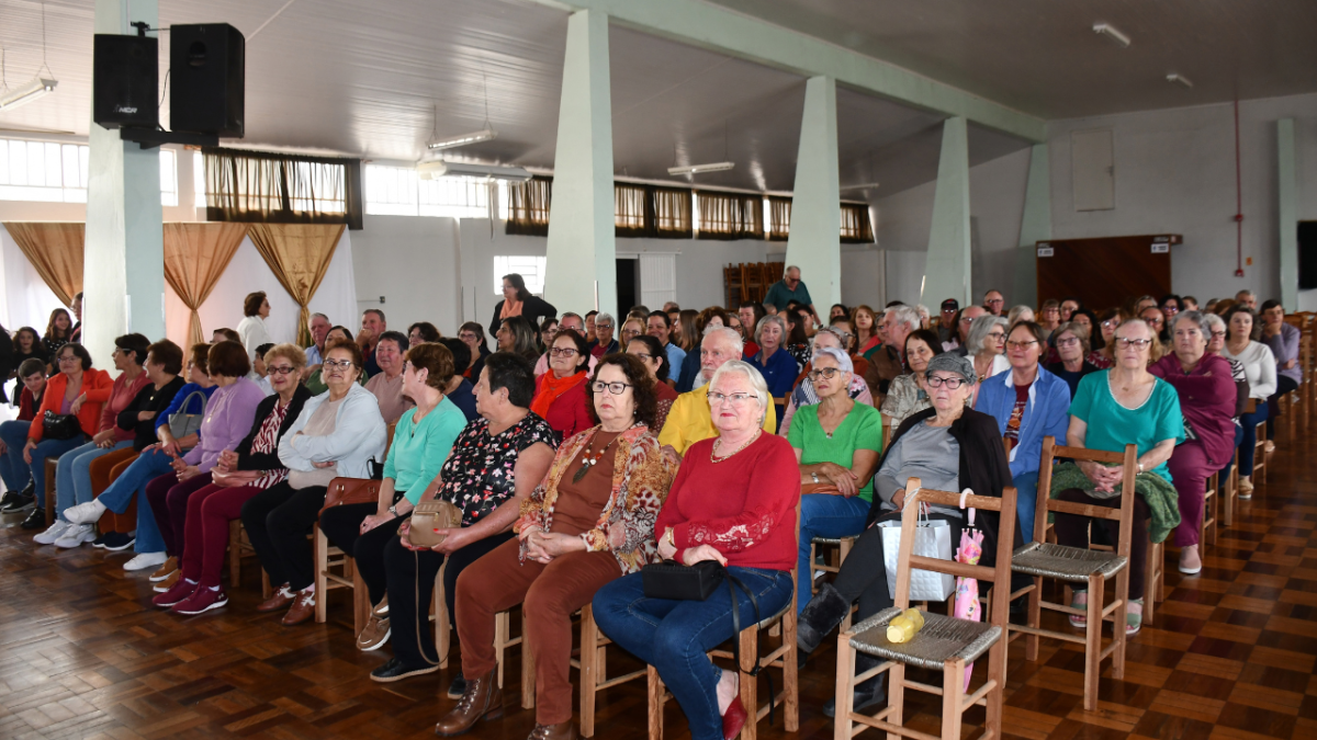 Semana Municipal da pessoa idosa promove integração e celebra a vida