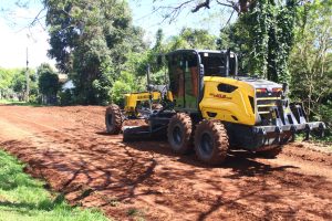 Nova motoniveladora é entregue para demandas da Agricultura em Carazinho