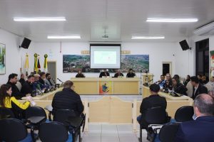 Sete projetos aprovados na Sessão Plenária desta segunda-feira (26)